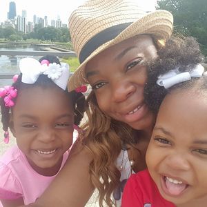 Meet your Posher, Vaneka